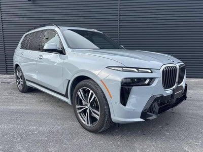 2026 BMW X7 xDrive40i Sports Activity Vehicle