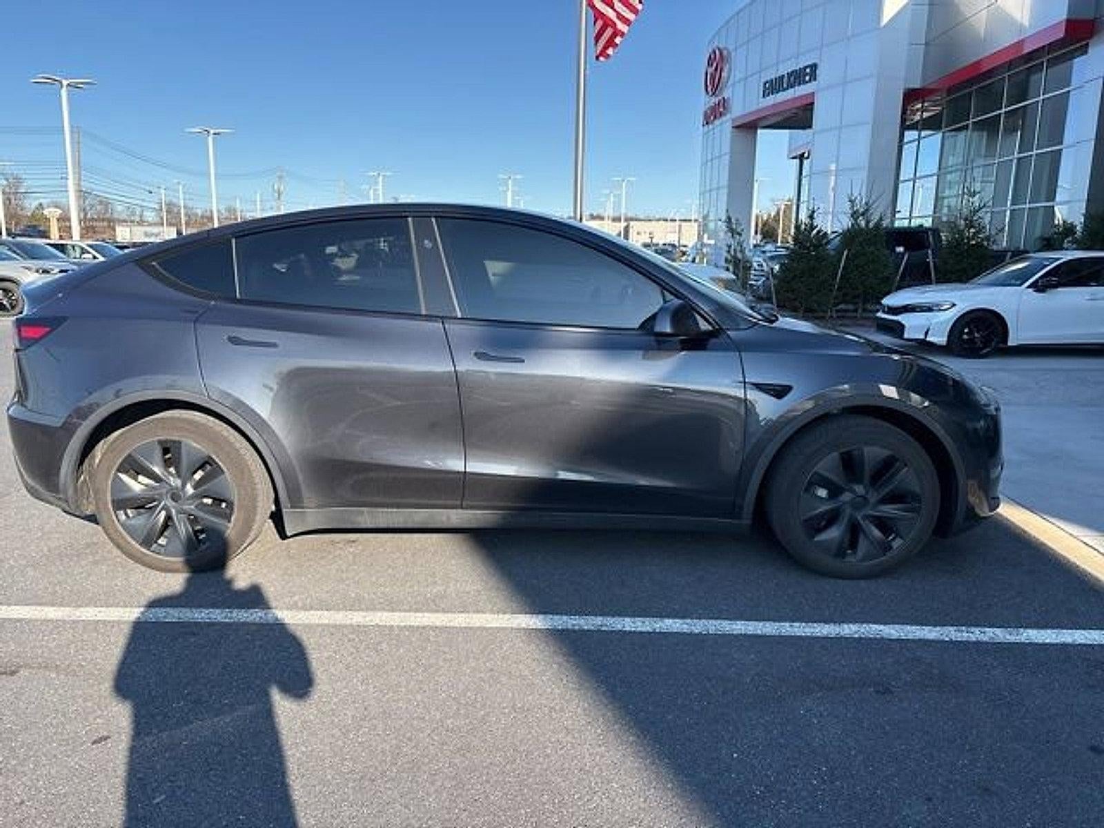 2024 Tesla Model Y Long Range RWD
