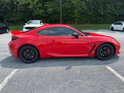 2025 Toyota GR86 Premium Auto (Natl)