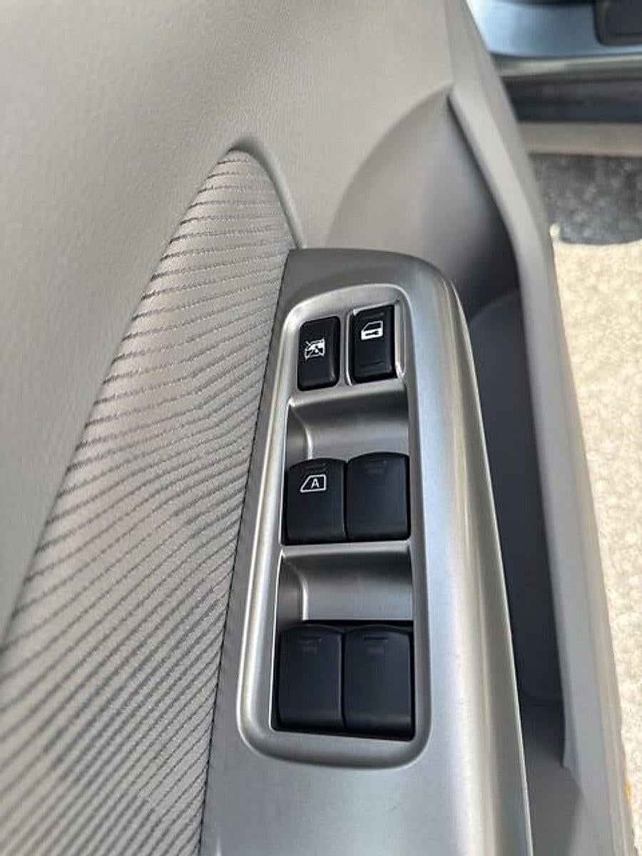 2010 Subaru Forester 2.5X Automatic with Premium/All-Weather Package