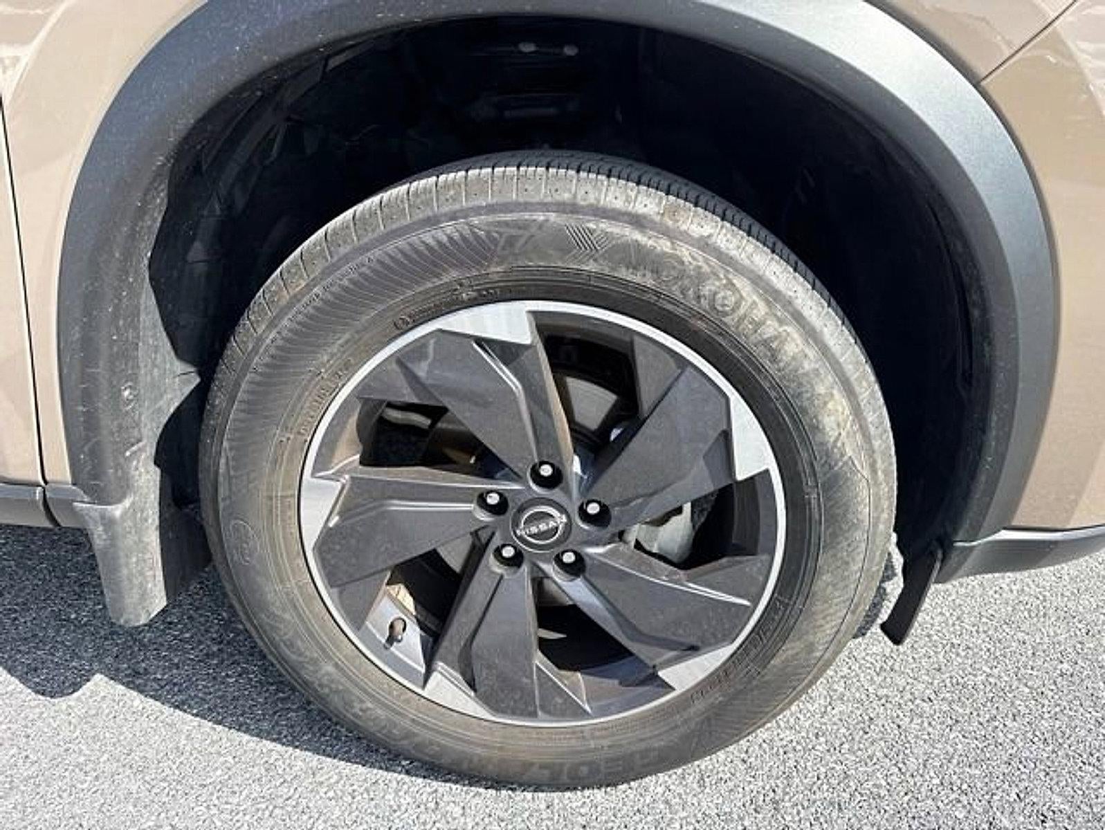 2024 Nissan Rogue AWD SV