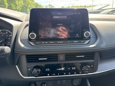 2024 Nissan Rogue AWD SV