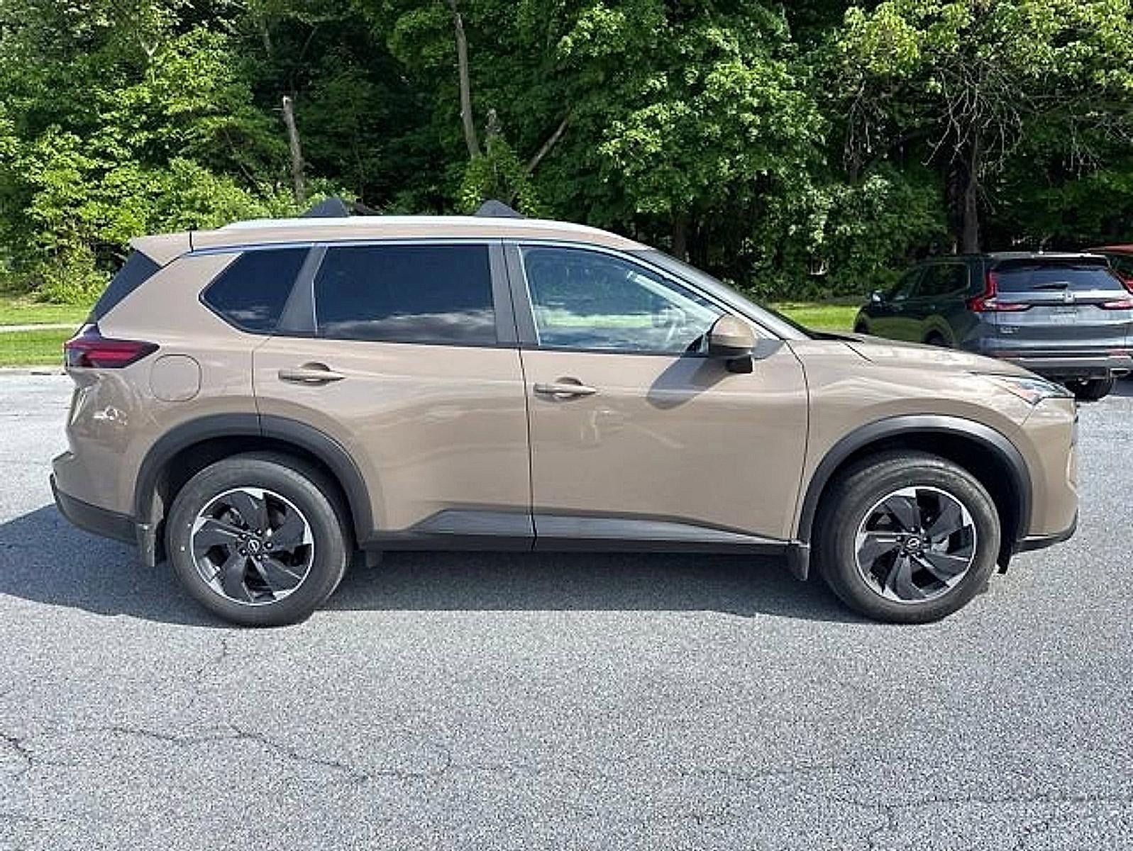 2024 Nissan Rogue AWD SV