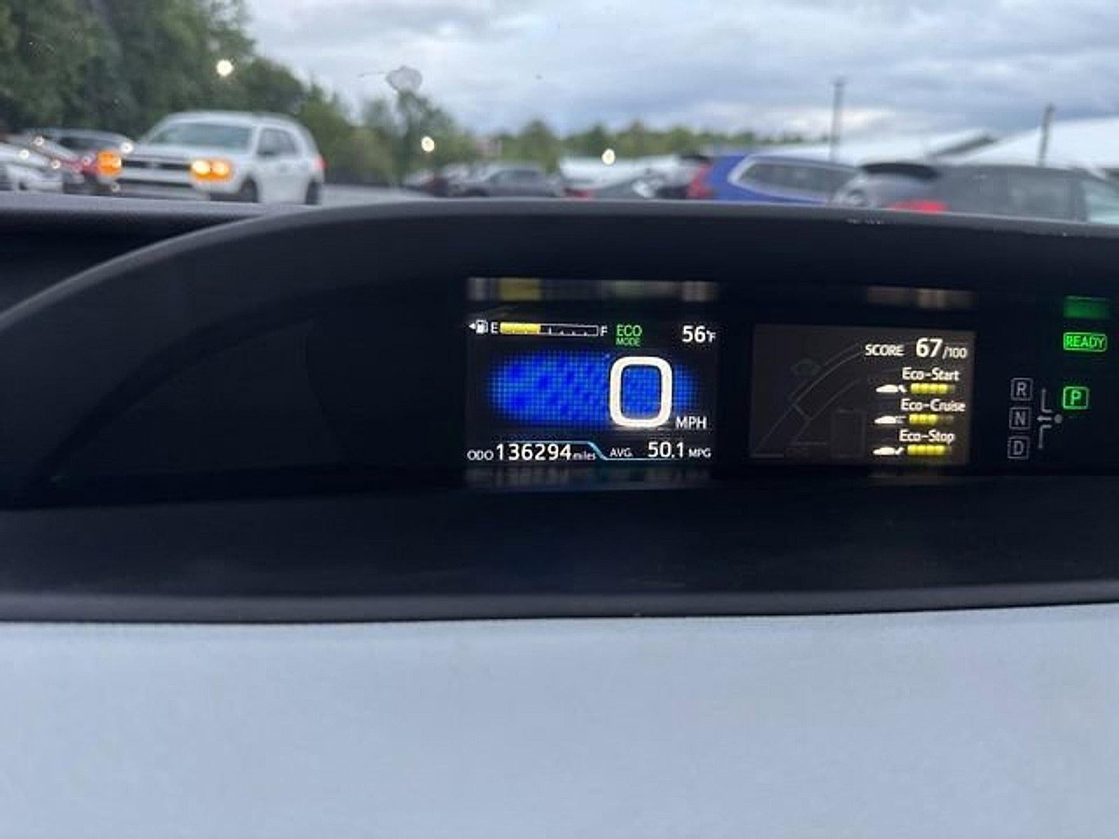 2019 Toyota Prius LE (Natl)