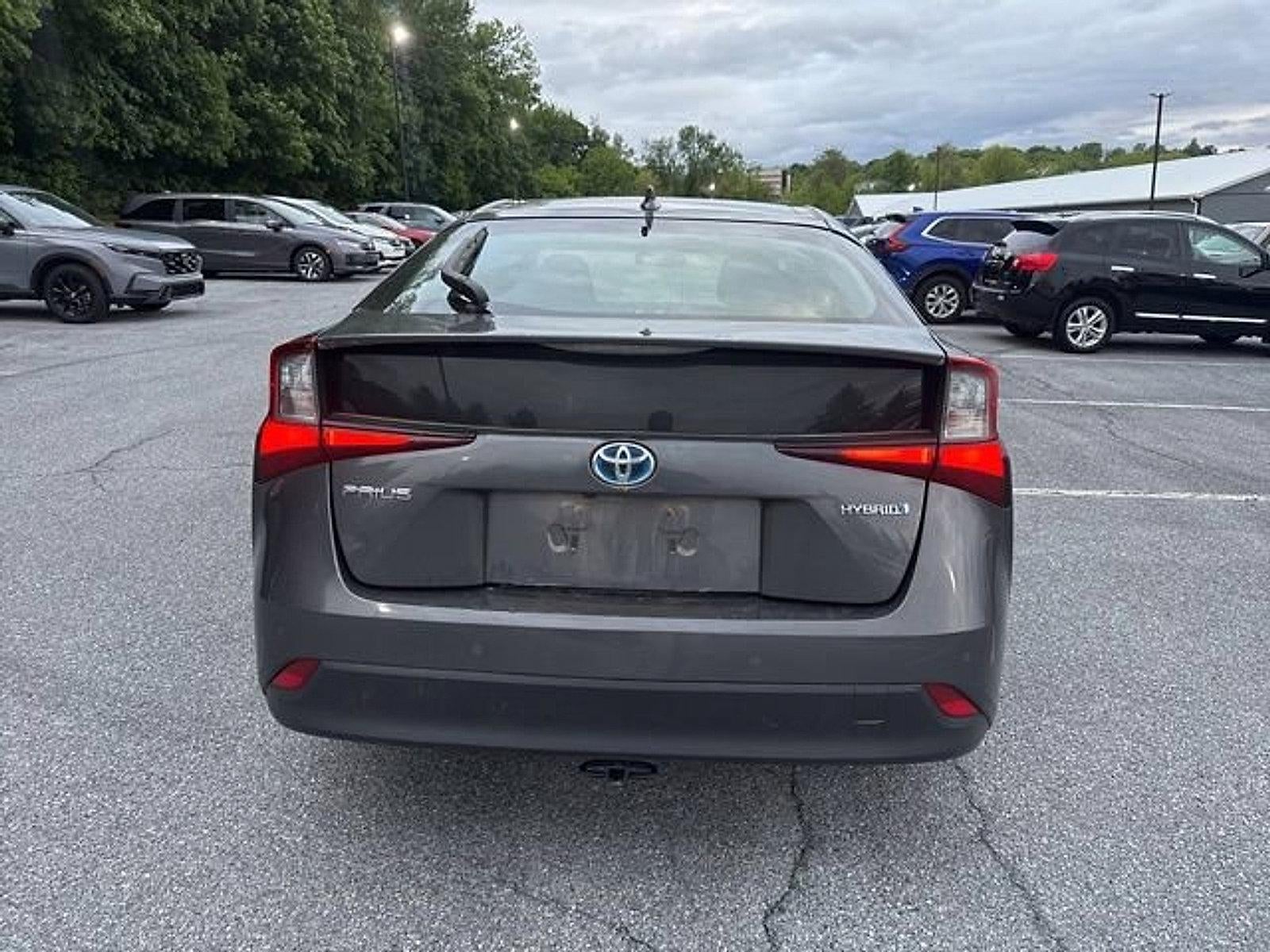 2019 Toyota Prius LE (Natl)