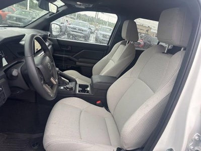 2025 Toyota 4Runner SR5 4WD (GS)