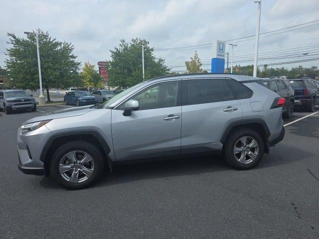 2022 Toyota RAV4 Hybrid XLE AWD (Natl)