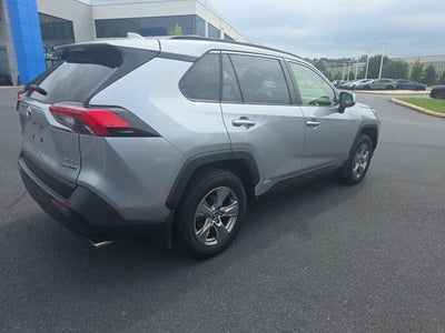 2022 Toyota RAV4 Hybrid XLE AWD (Natl)