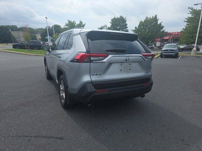 2022 Toyota RAV4 Hybrid XLE AWD (Natl)