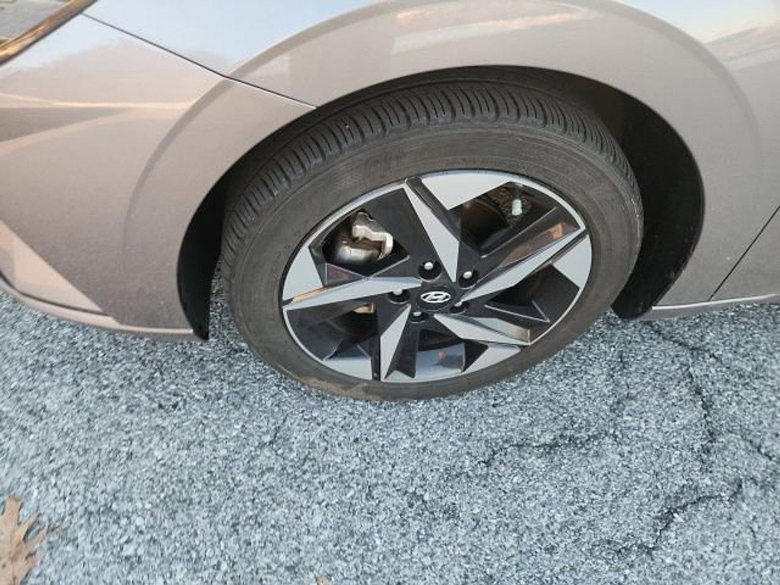 2023 Hyundai ELANTRA SEL IVT