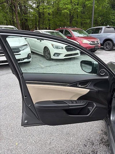 2019 Honda Civic Hatchback EX-L Navi CVT
