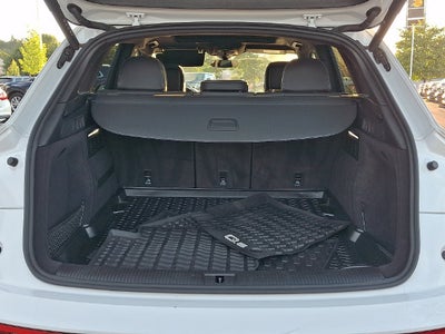 2024 Audi Q5 45 S line Premium quattro