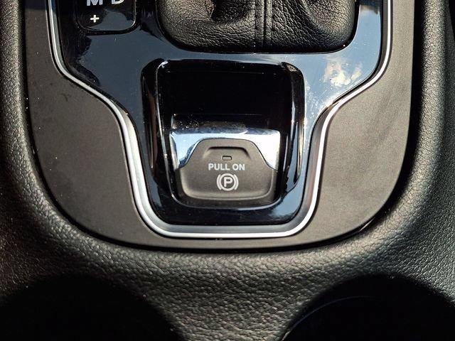 2023 Jeep Cherokee Altitude Lux 4x4