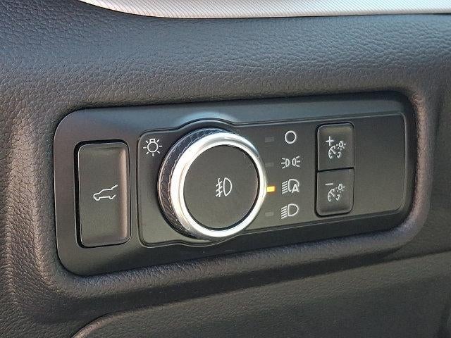 2023 Ford Explorer XLT 4WD