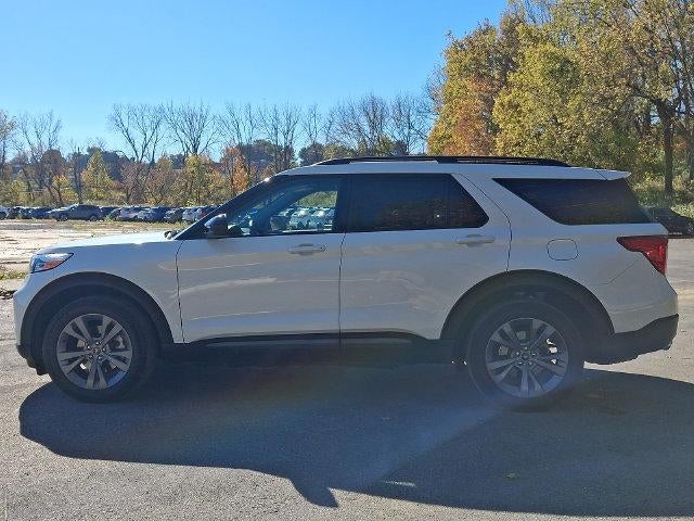 2023 Ford Explorer XLT 4WD