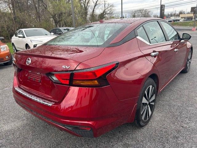 2022 Nissan Altima 2.5 SV Sedan