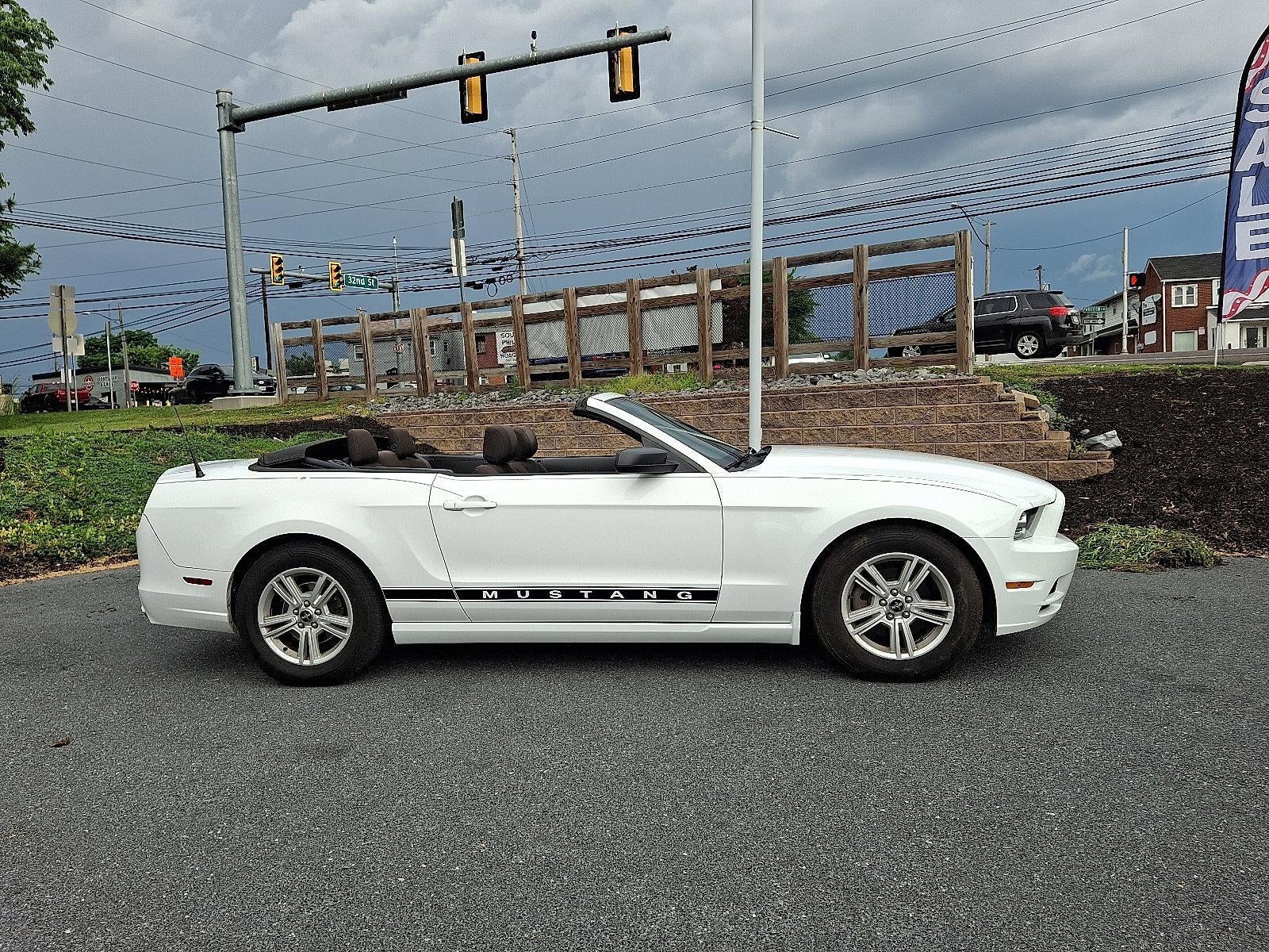2014 Ford Mustang 2dr Conv V6 Premium