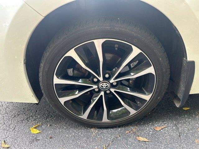 2019 Toyota Corolla SE CVT (Natl)