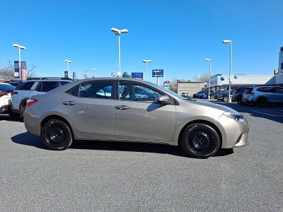 2014 Toyota Corolla 4dr Sdn CVT Auto LE (Natl)