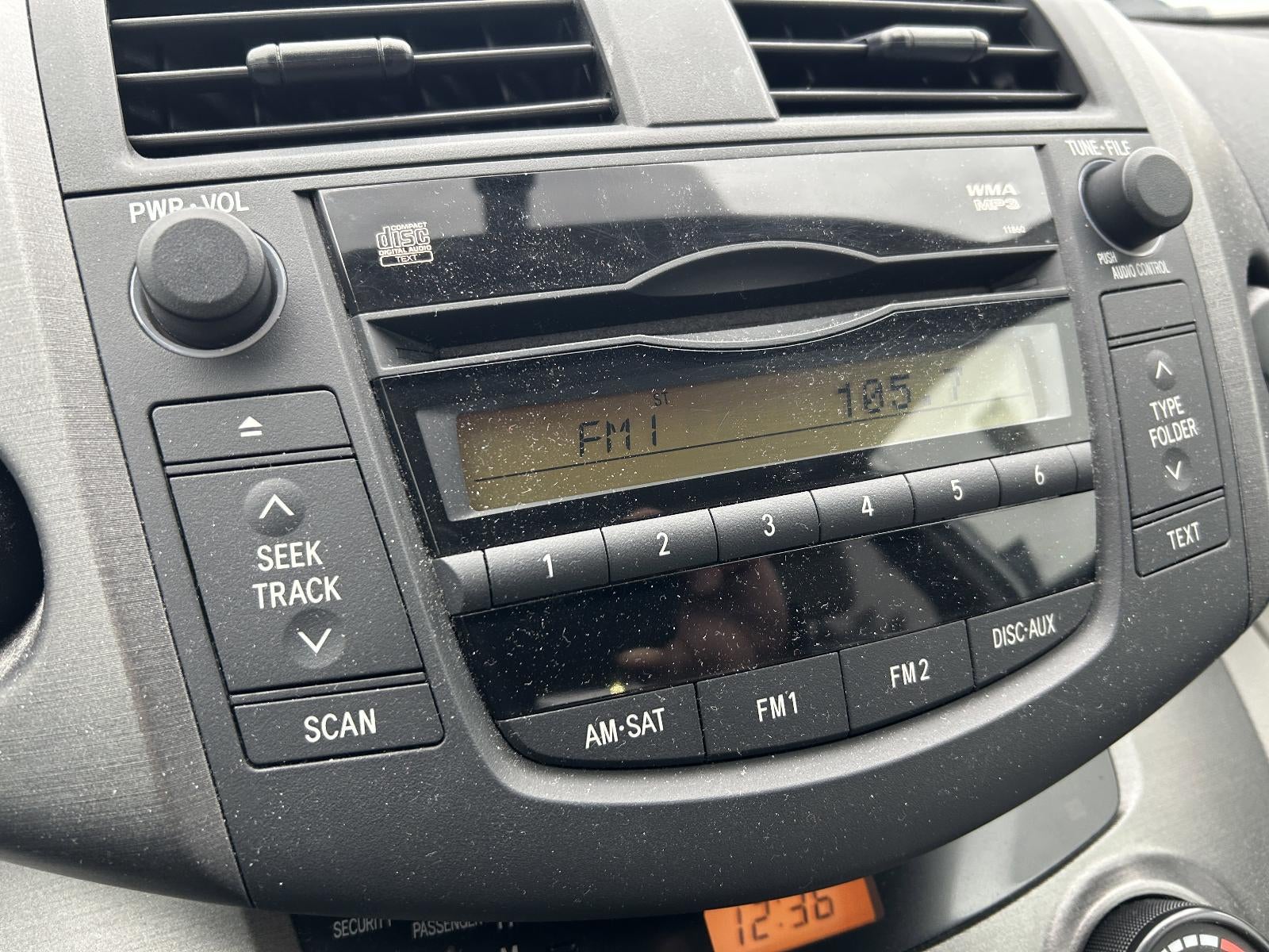 2011 Toyota RAV4 4WD 4dr 4-cyl 4-Spd AT (Natl)