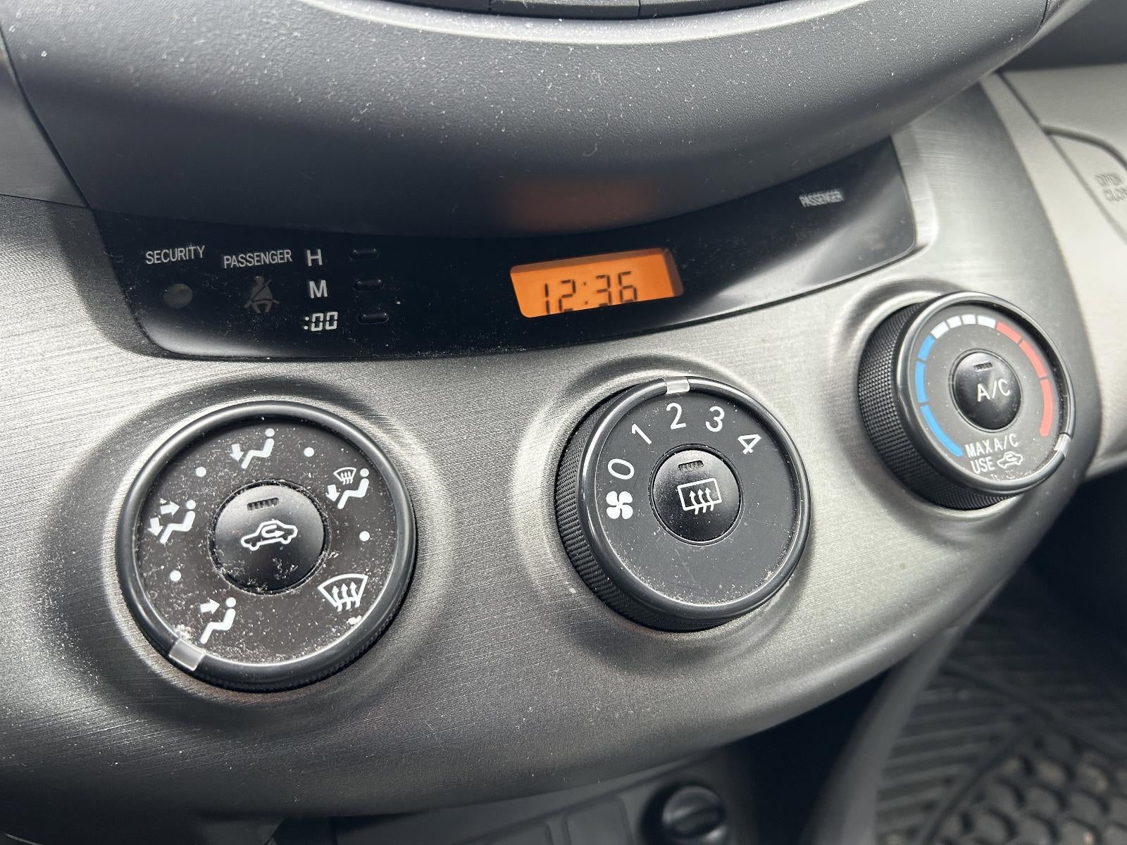 2011 Toyota RAV4 4WD 4dr 4-cyl 4-Spd AT (Natl)