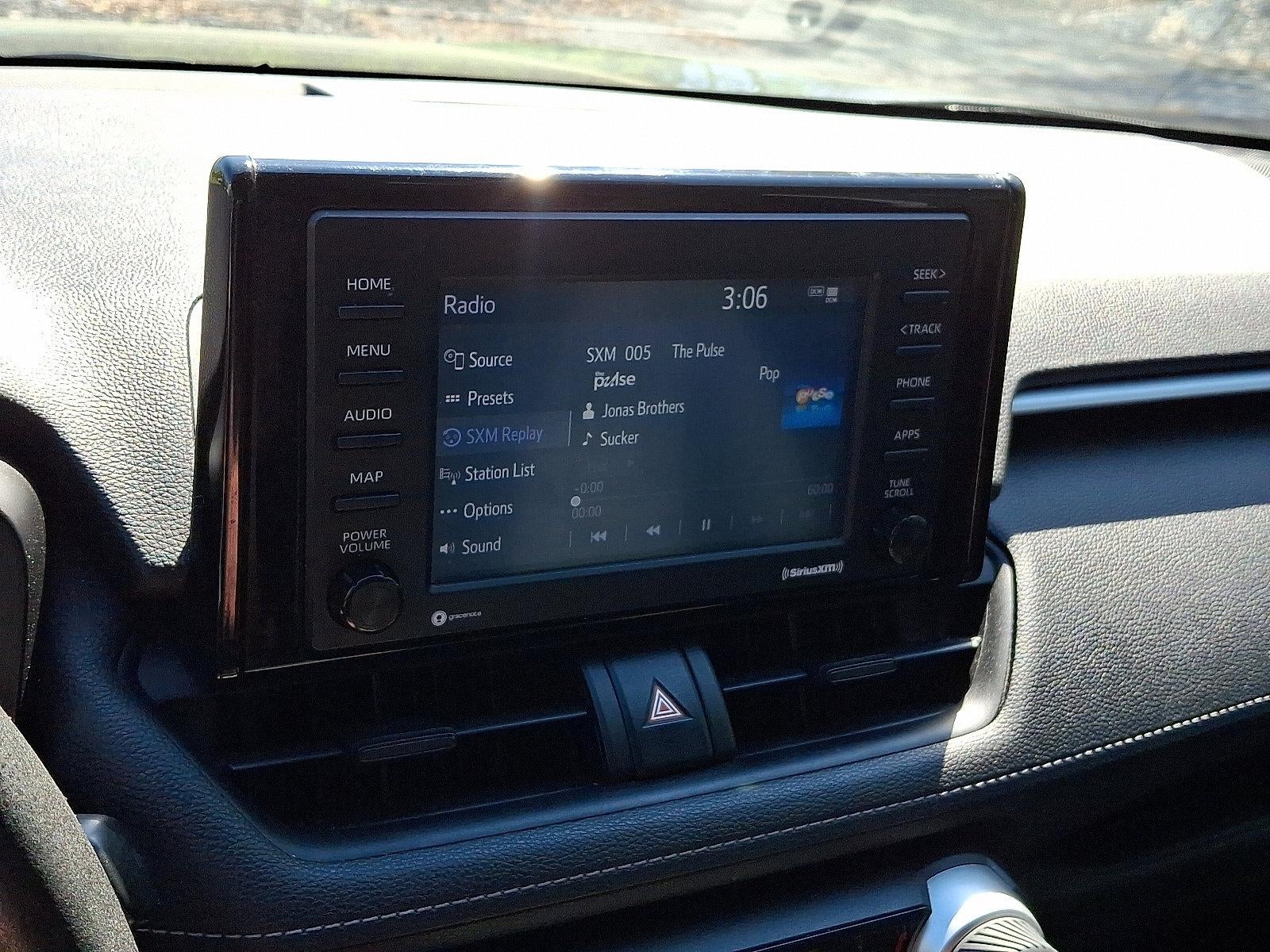 2020 Toyota RAV4 XLE AWD (Natl)