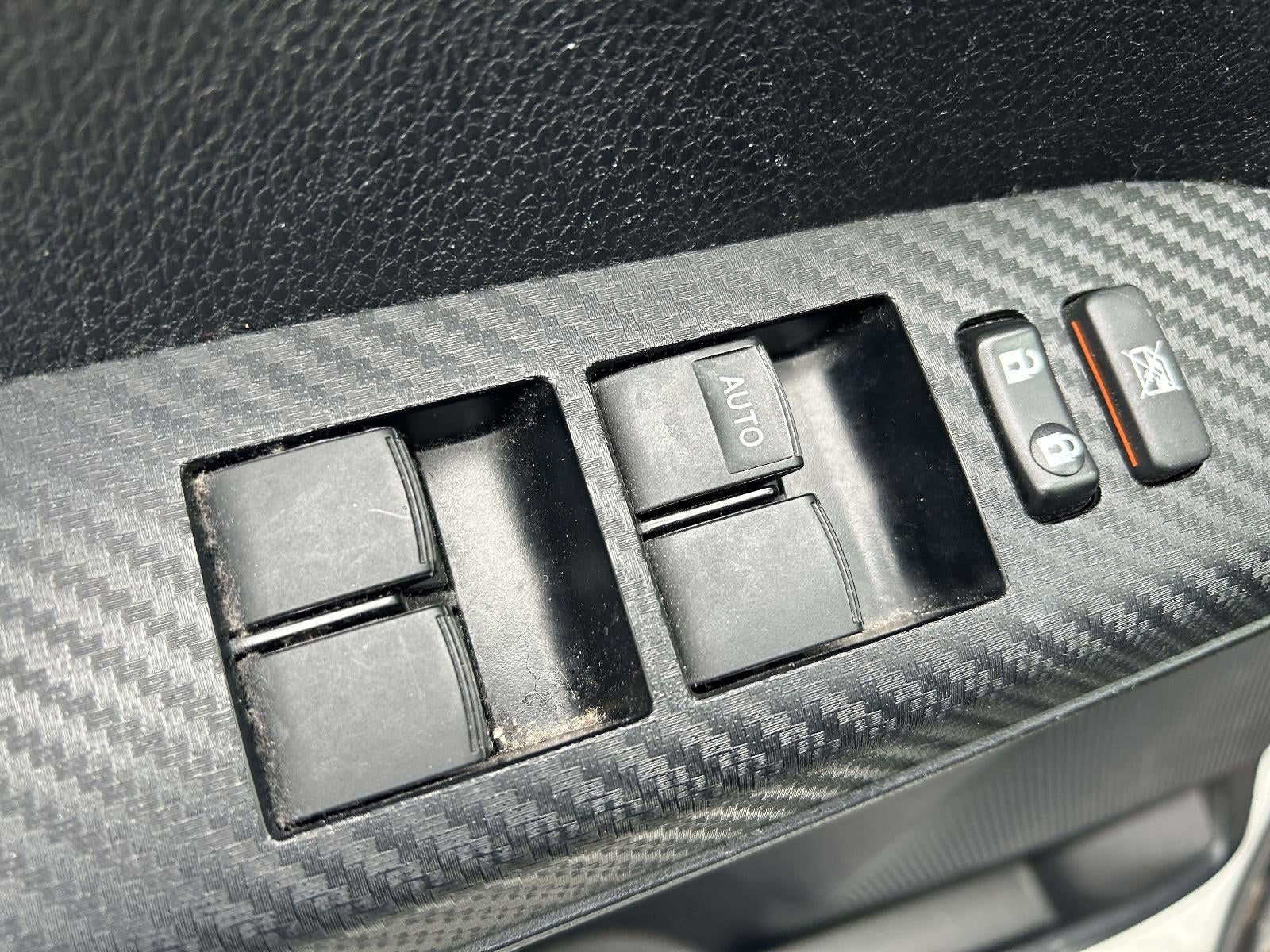 2014 Toyota RAV4 FWD 4dr XLE (Natl)