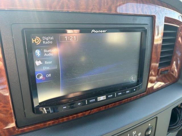 2006 Dodge Ram 2500 4WD Mega Cab 6.3 Ft Box SLT