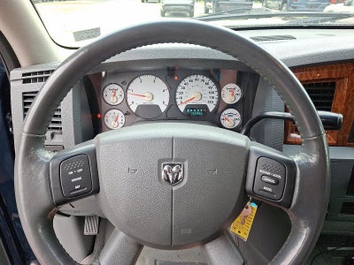 2006 Dodge Ram 2500 4WD Mega Cab 6.3 Ft Box SLT