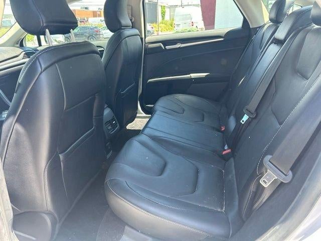 2017 Ford Fusion Titanium FWD