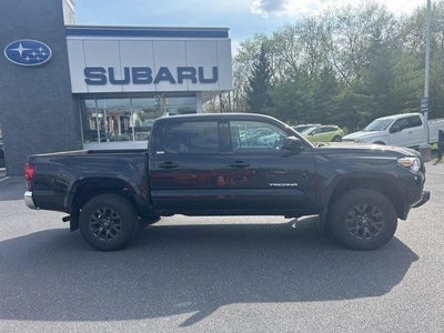 2022 Toyota Tacoma 4WD 4WD SR5 Double Cab 5' Bed V6 AT (GS)