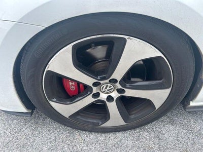 2017 Volkswagen Golf GTI 2.0T 4-Door S DSG