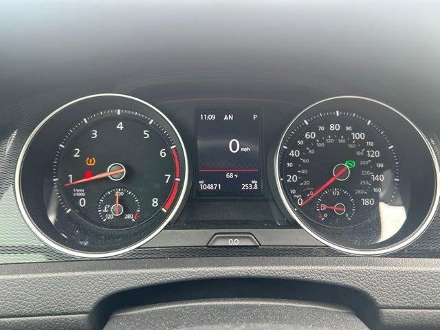 2017 Volkswagen Golf GTI 2.0T 4-Door S DSG