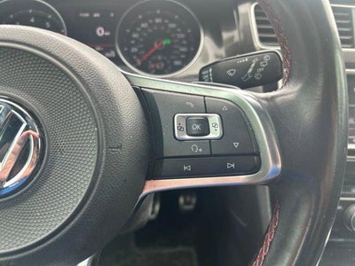2017 Volkswagen Golf GTI 2.0T 4-Door S DSG