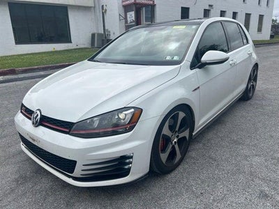 2017 Volkswagen Golf GTI 2.0T 4-Door S DSG