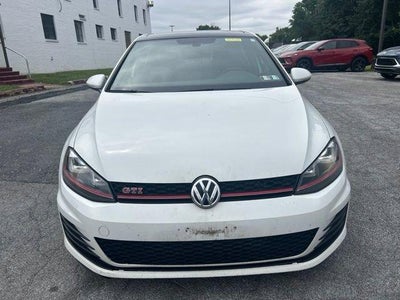 2017 Volkswagen Golf GTI 2.0T 4-Door S DSG
