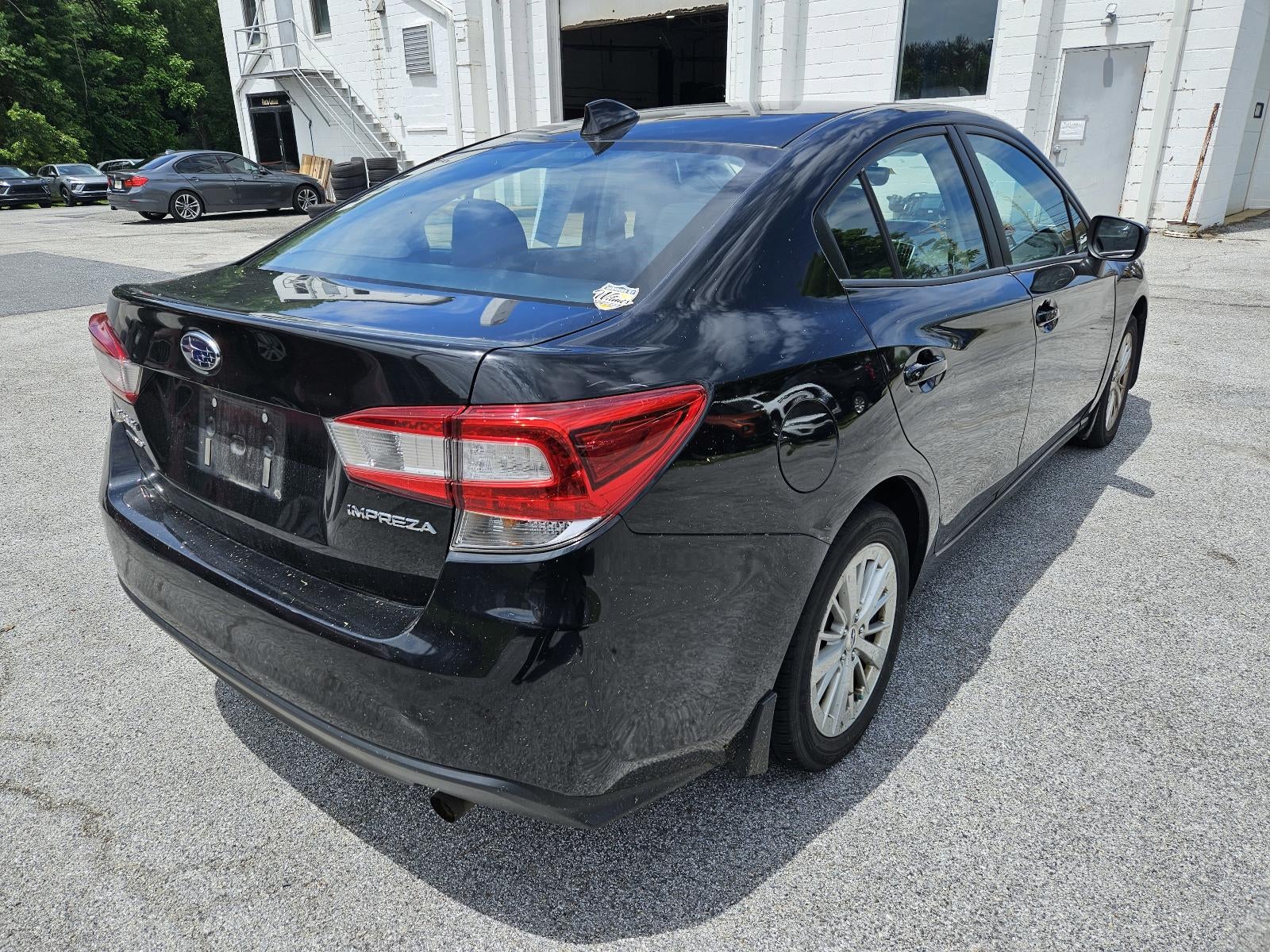 2018 Subaru Impreza 2.0i Premium 4-door CVT