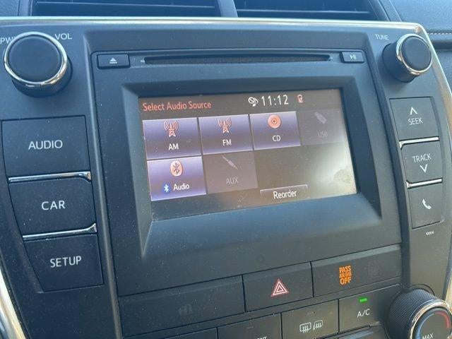 2017 Toyota Camry LE Auto (SE)