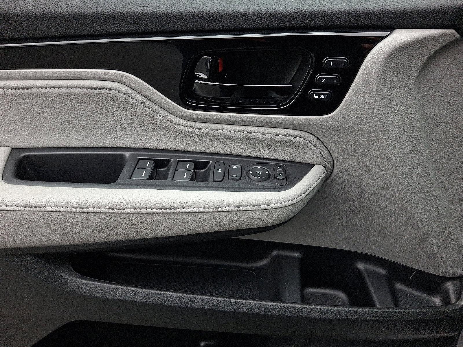 2024 Honda Odyssey Touring Auto