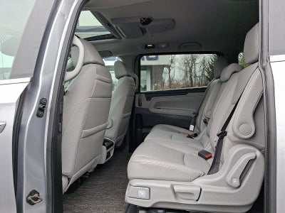 2024 Honda Odyssey Touring Auto
