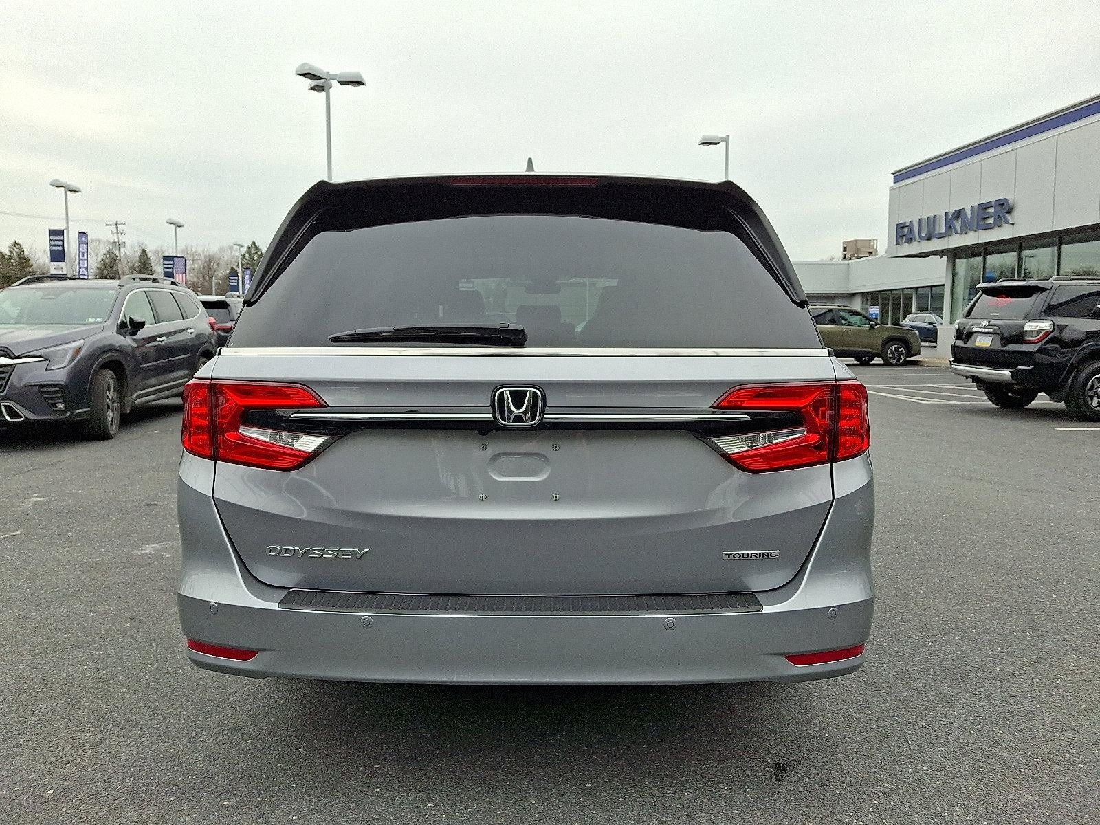 2024 Honda Odyssey Touring Auto