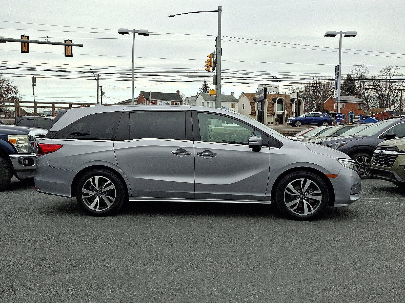 2024 Honda Odyssey Touring Auto