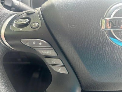 2017 Nissan Pathfinder 4x4 S