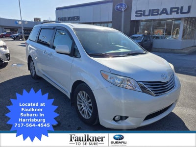 2015 Toyota Sienna 5dr 8-Pass Van XLE FWD (Natl)
