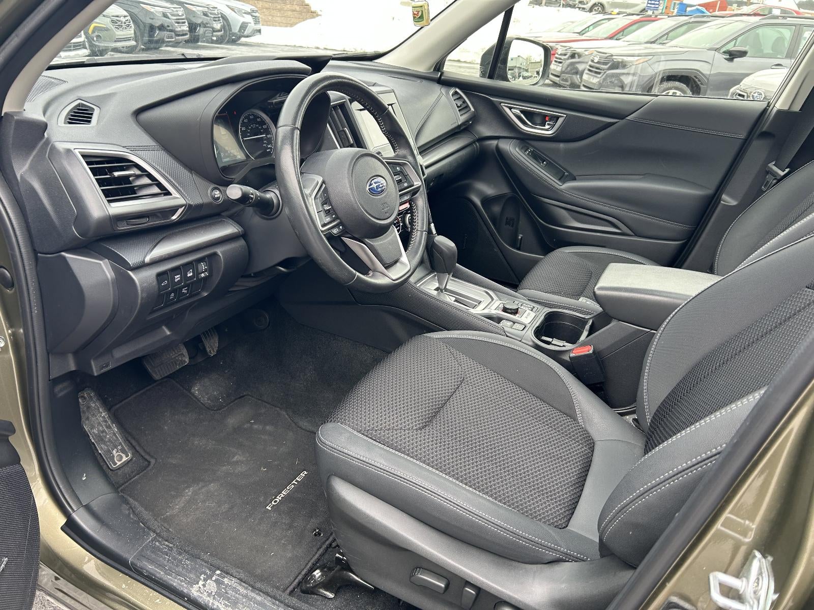 2024 Subaru Forester Premium AWD