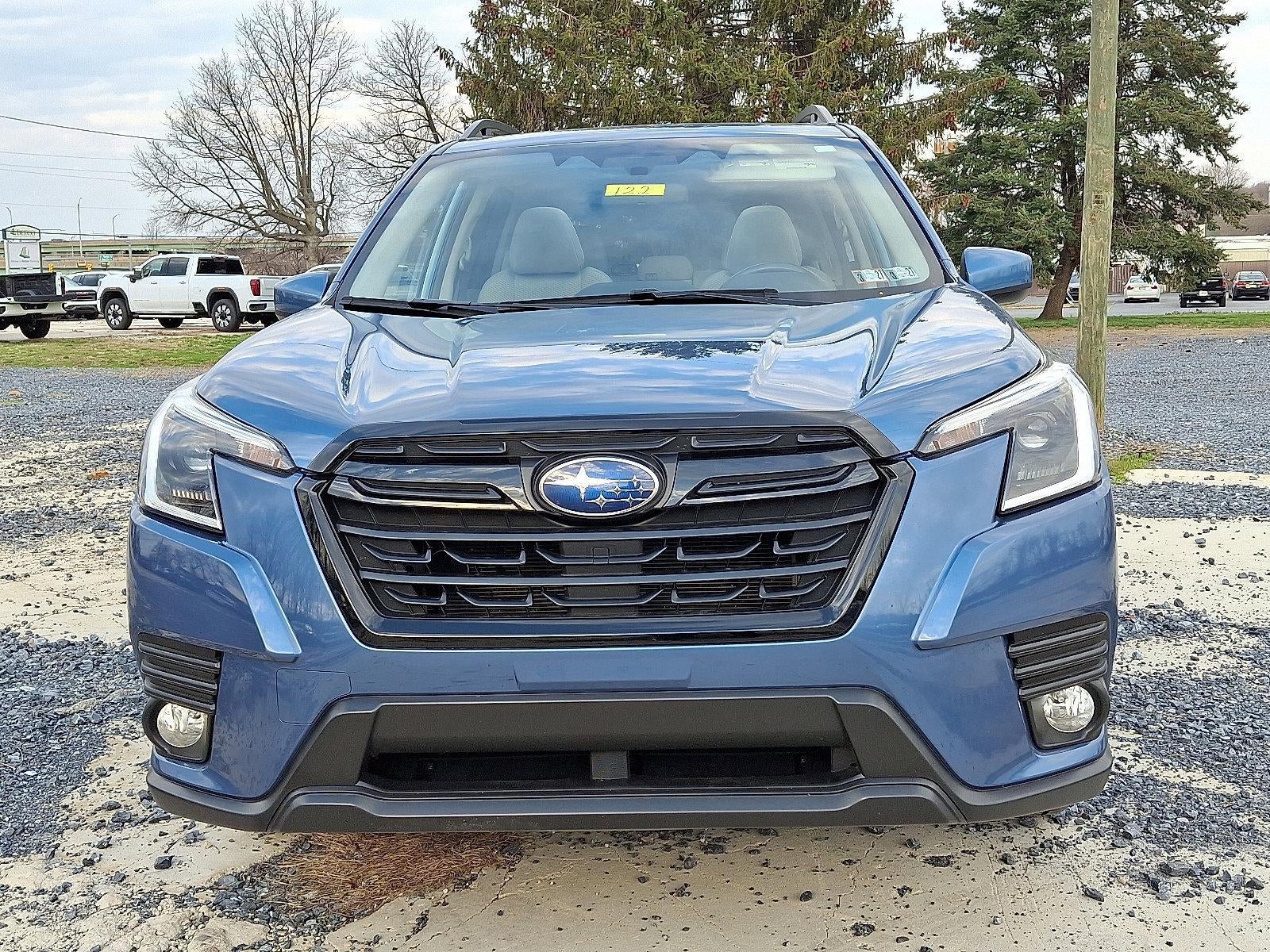 2022 Subaru Forester Premium CVT