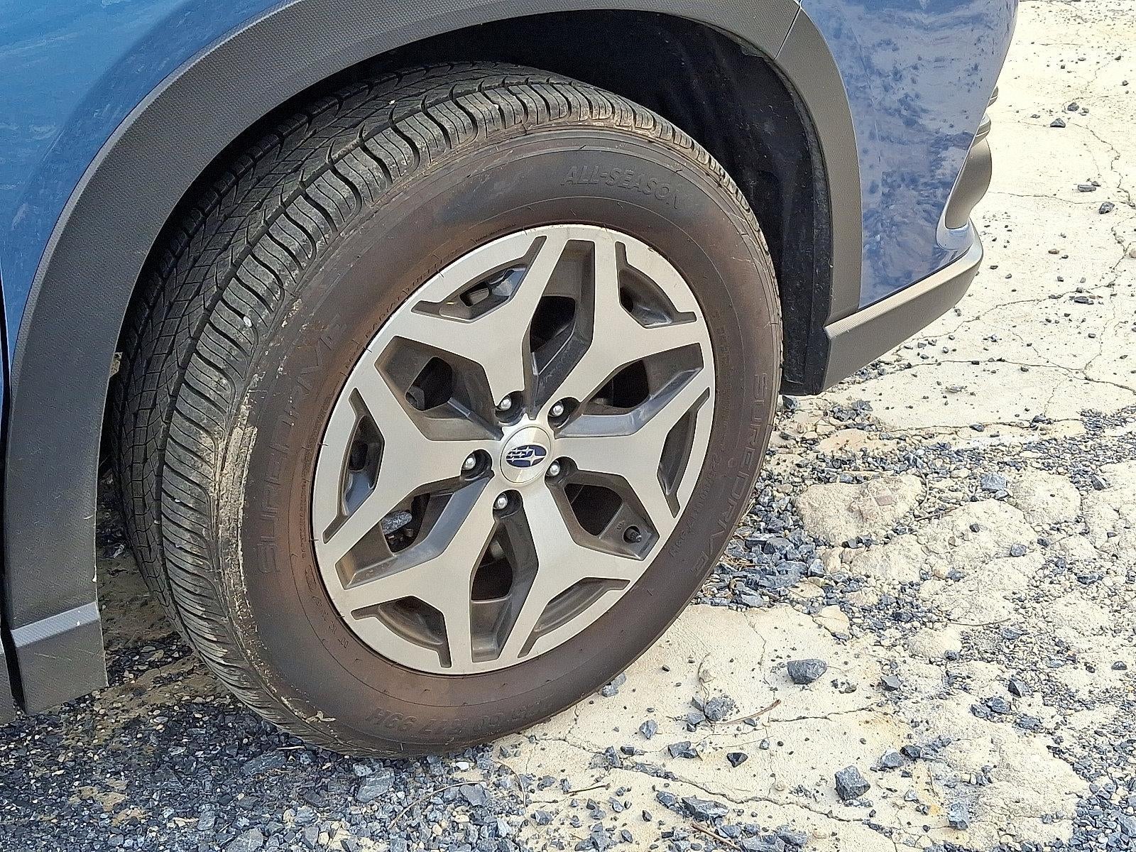 2022 Subaru Forester Premium CVT