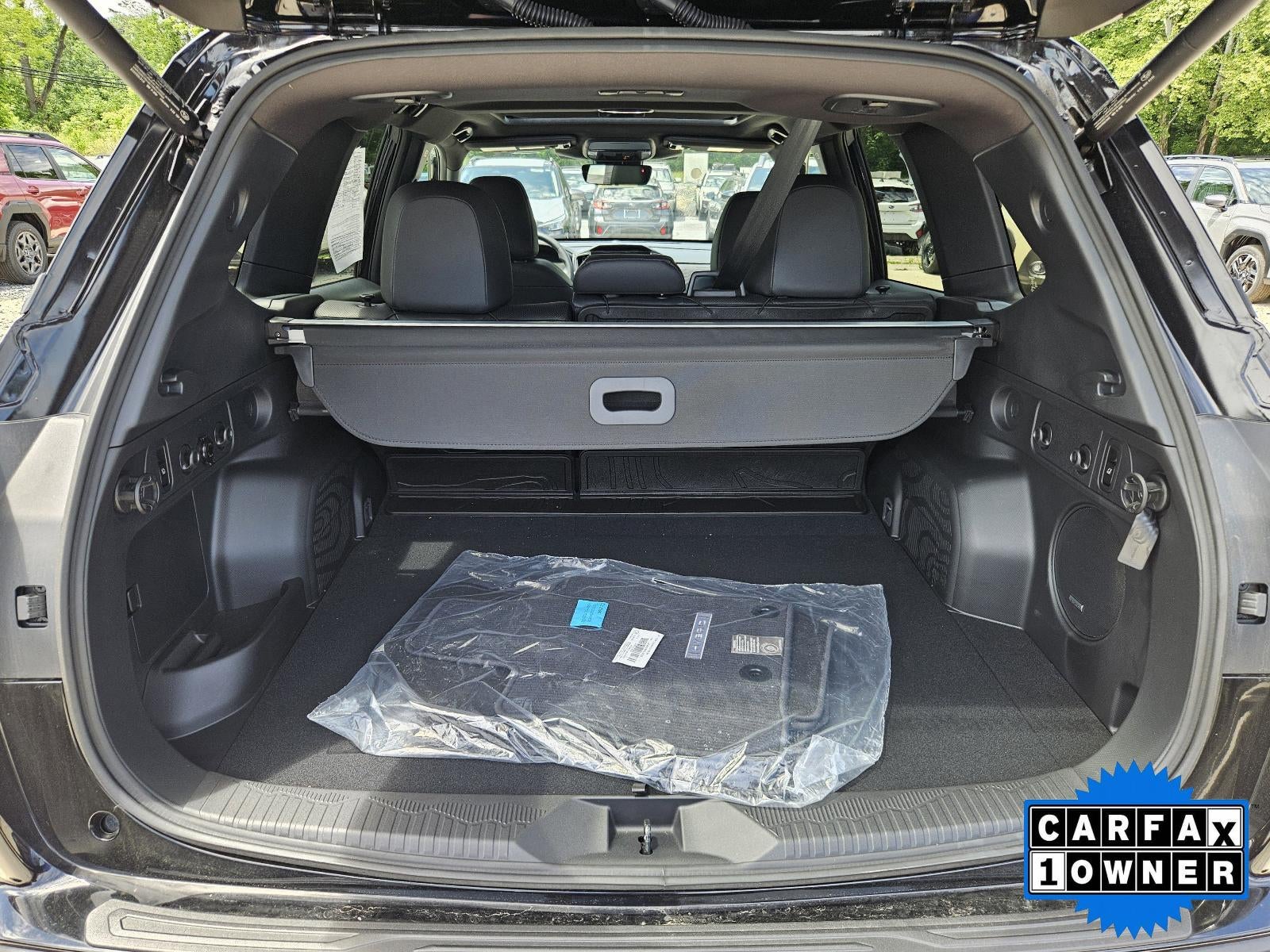 2025 Subaru Forester Limited Hybrid AWD