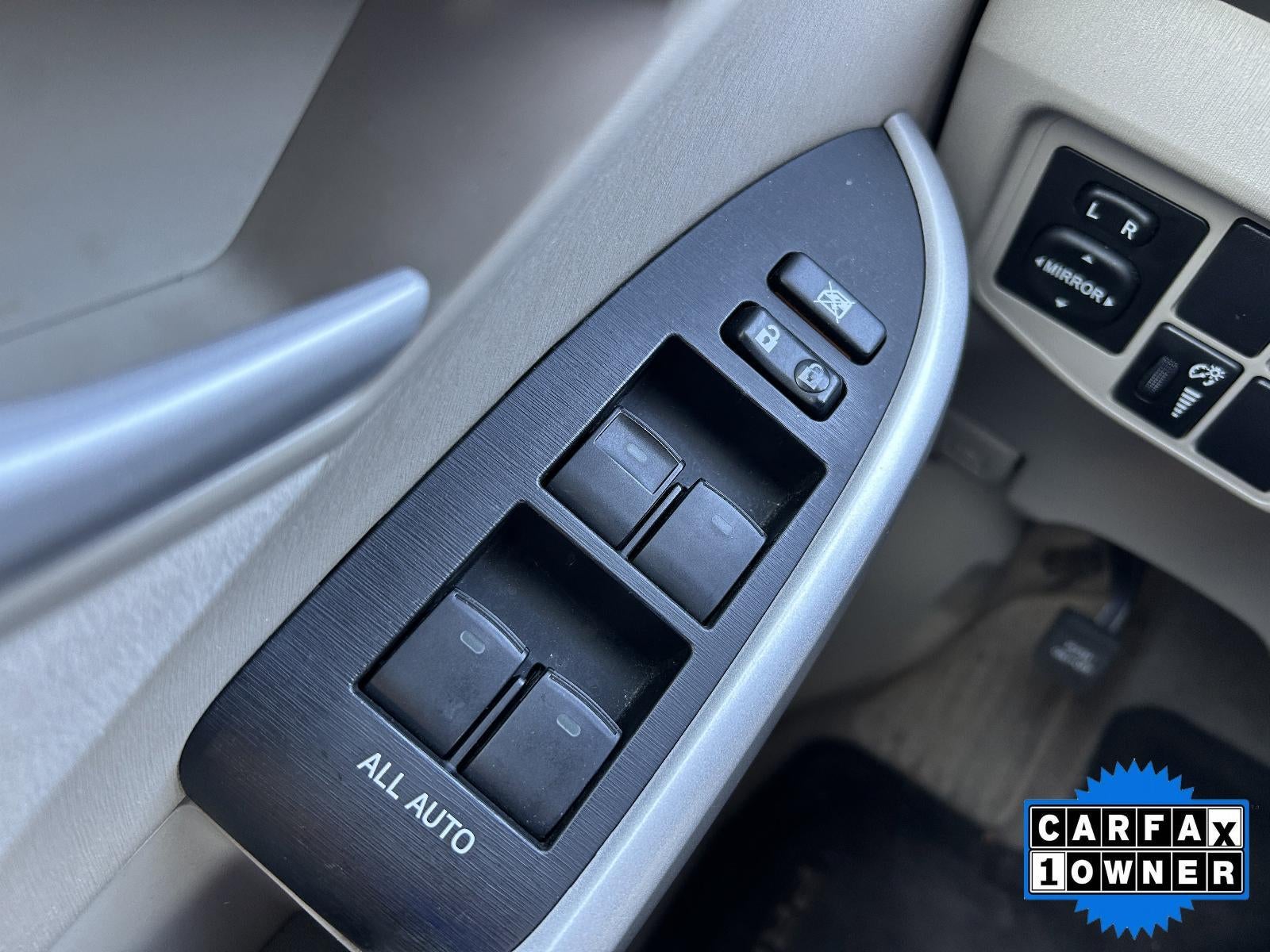 2010 Toyota Prius 5dr HB II (Natl)