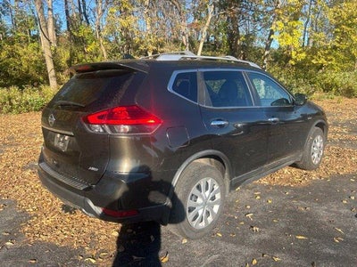 2017 Nissan Rogue AWD S